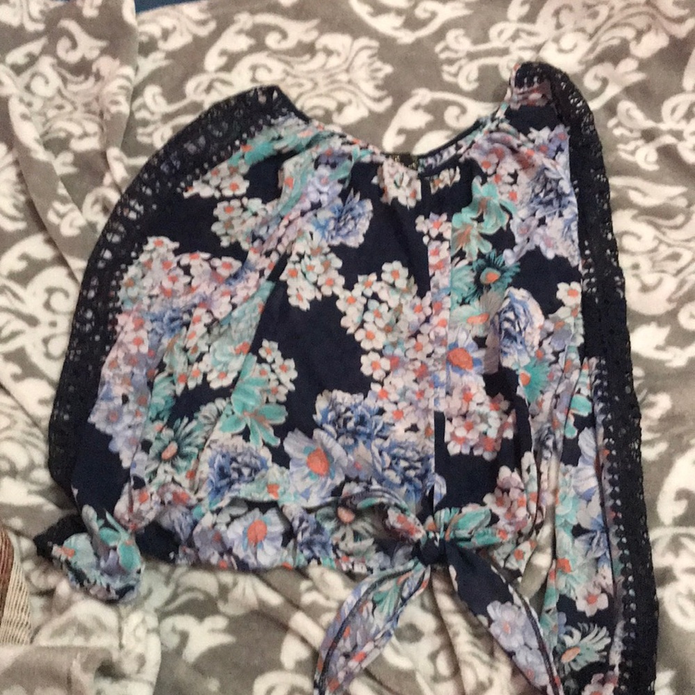 💗3for $15💗Floral Blouse
